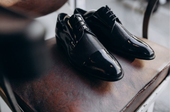 patent-leather-shoes