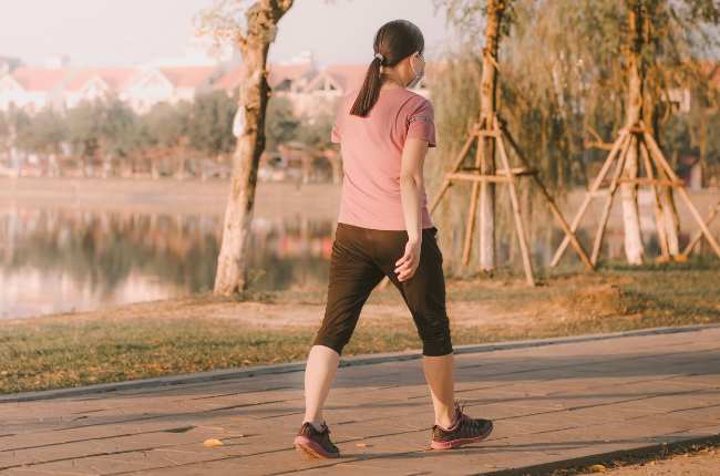 can-you-wear-running-shoes-for-walking